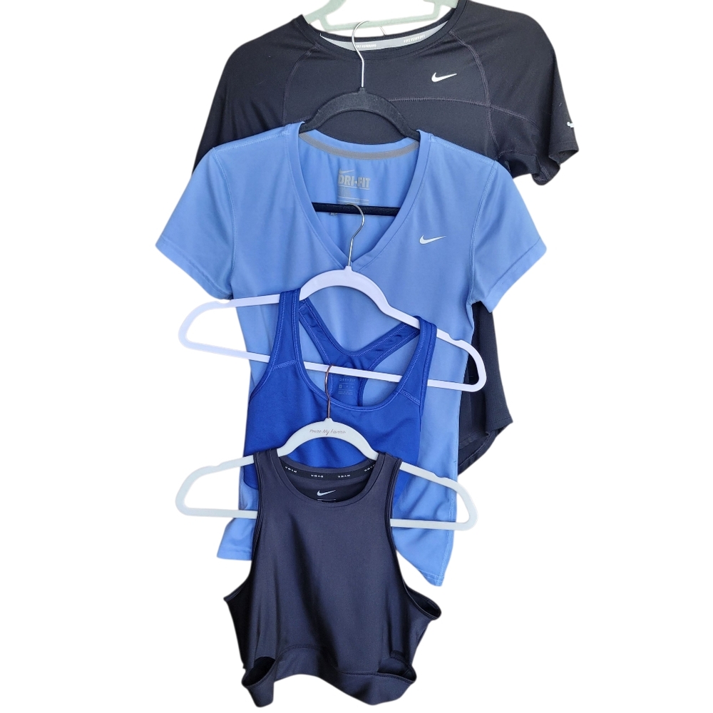 Lot of Nike Small 2 Sports bras 2 Tops